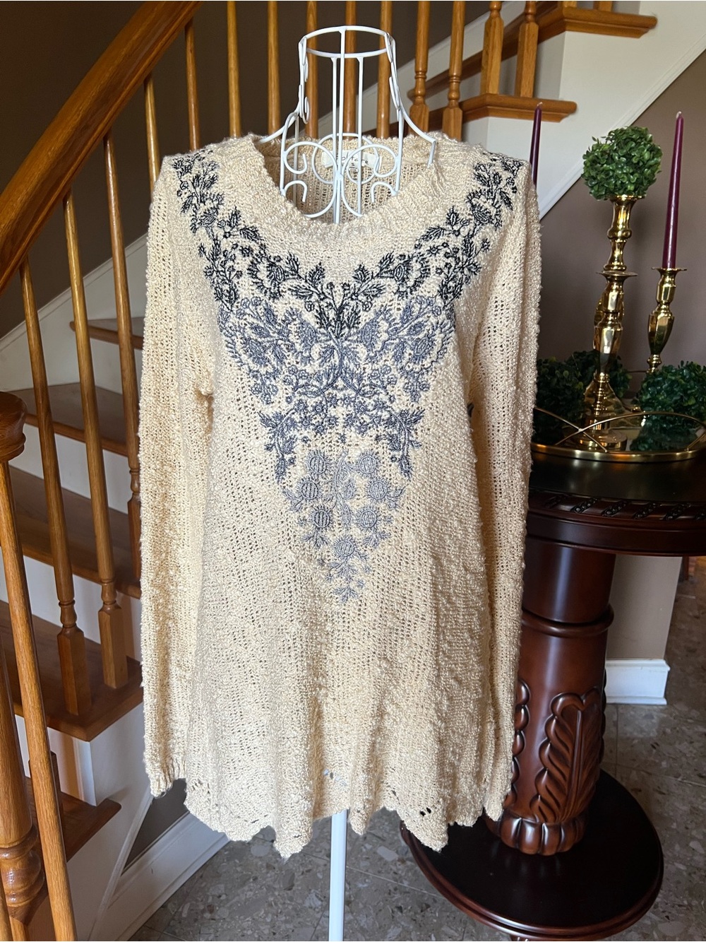 Solitaire Embroidered Tan Popcorn Knit Sweater Boho Cottagecore Size Small
